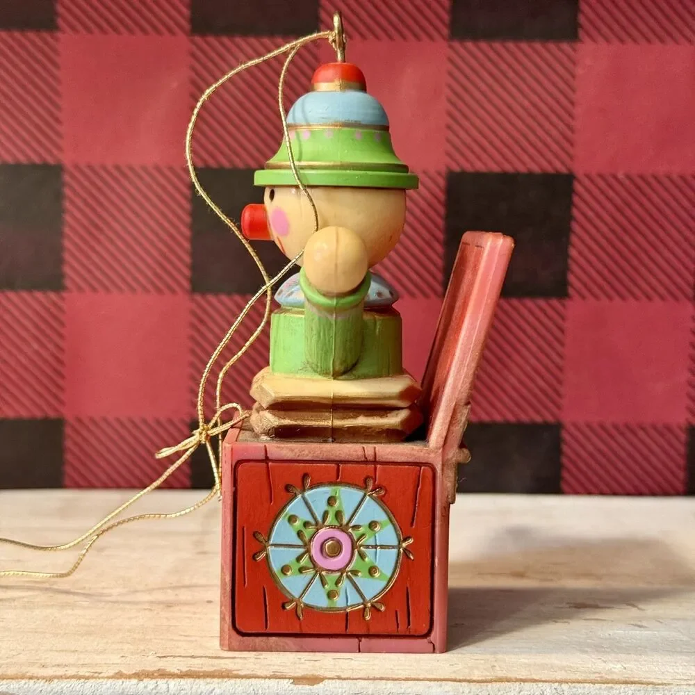 1977 Hallmark Yesteryears Tree Trimmer Jack in Box Vintage Christmas Ornament